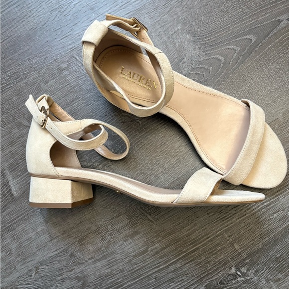 Lauren Ralph Lauren Shoes - Lauren Ralph Lauren nude suede low black heeled sandals NWOT 9.5